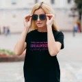 czarna-koszulka-z-nadrukiem-dla-idealnej-kobiety