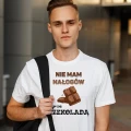 koszulka-dla-milosnikow-czekolady-z-napisem-nie-mam-nalogow-poza-czekolada